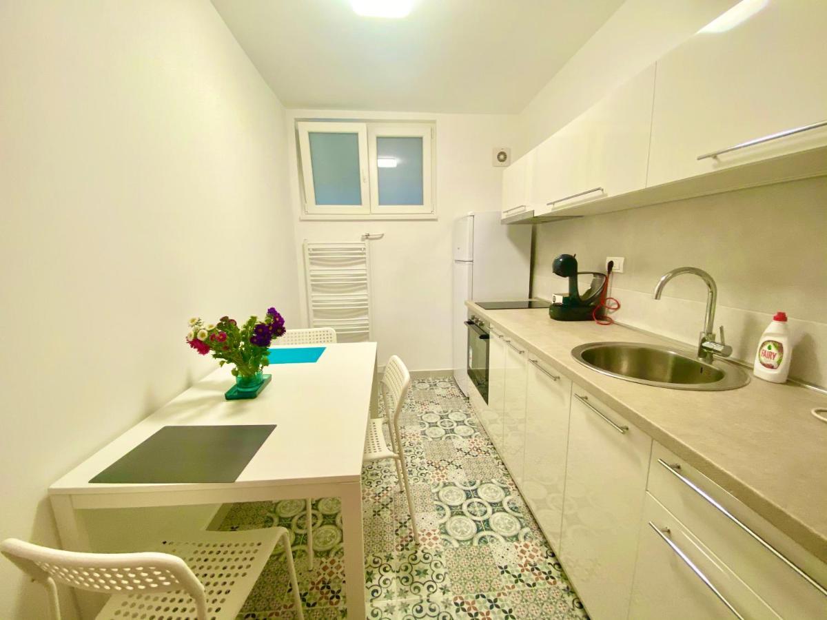 Apartmán Uptown Girl Bělehrad Exteriér fotografie